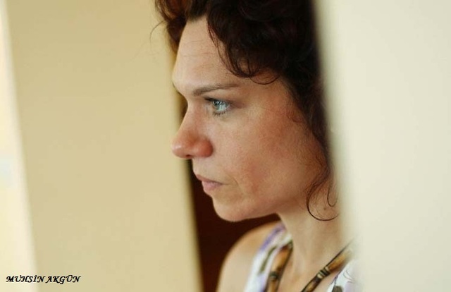 ASLI ERDOGAN FOTOGRAF MUHSIN AKGUN RADIKAL